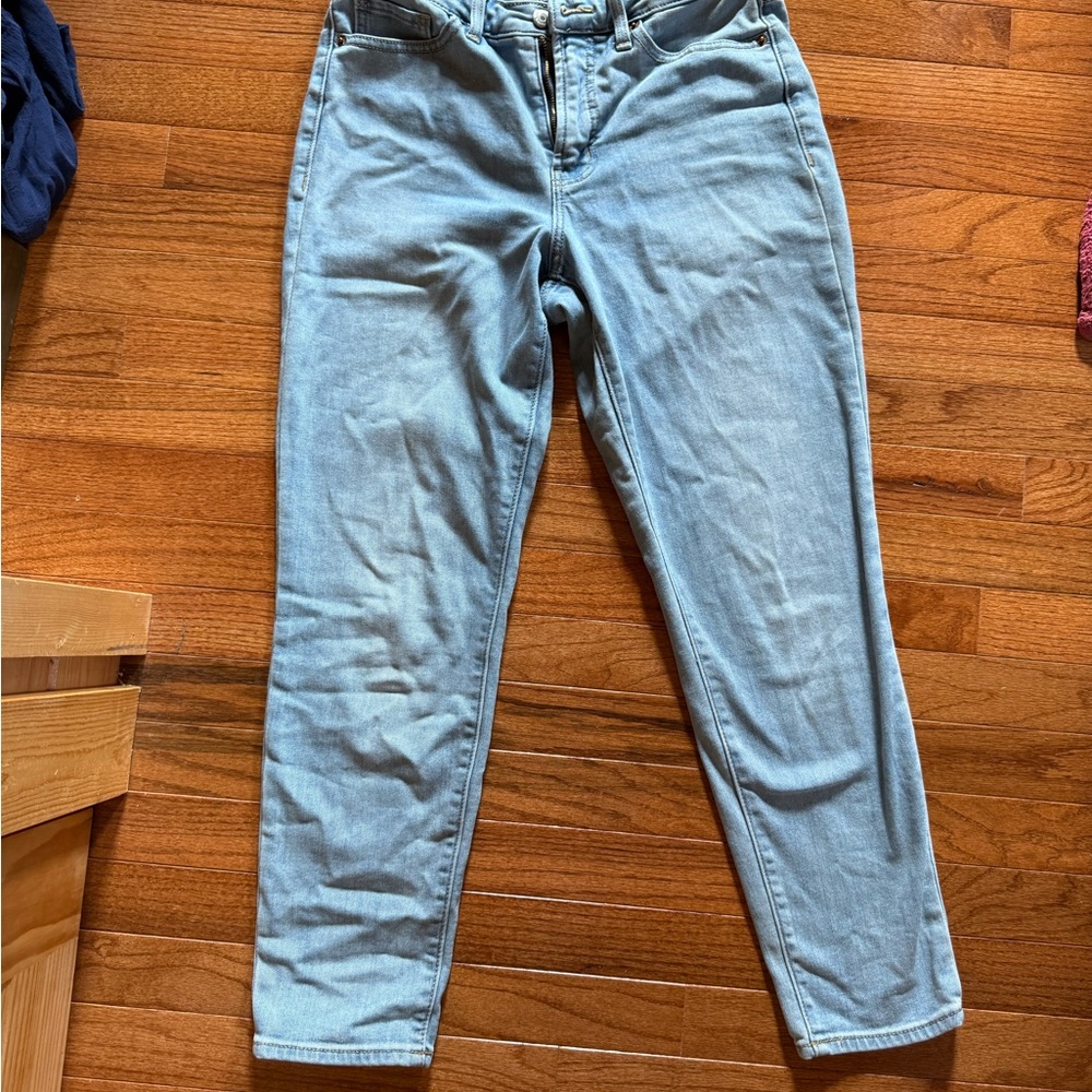 Old Navy Women's Light Blue Ankle Jeans